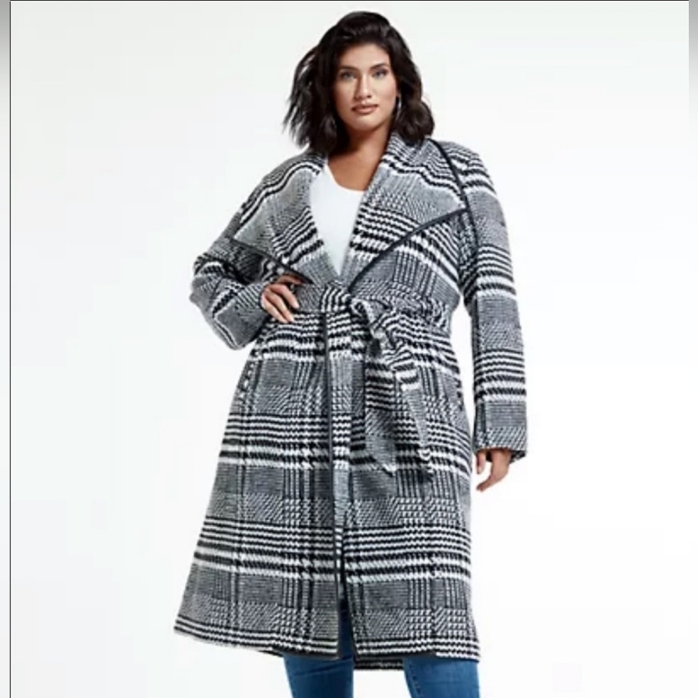 NWT Houndstooth Coat